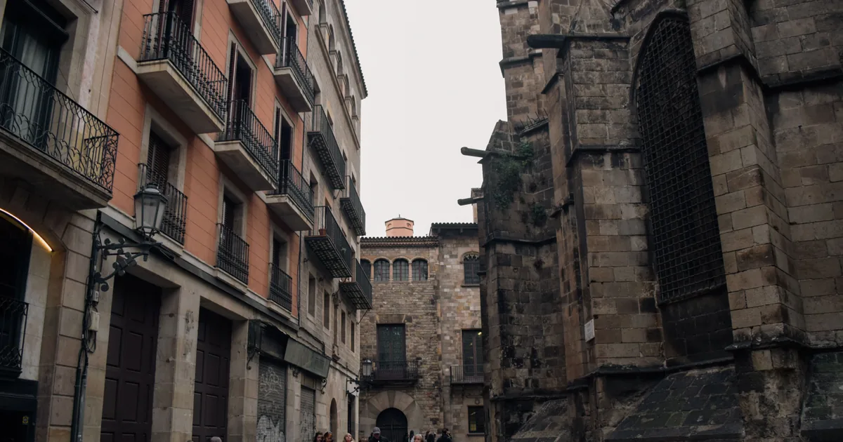 The Best Photo Spots in Barcelona (Beyond the Sagrada Família)