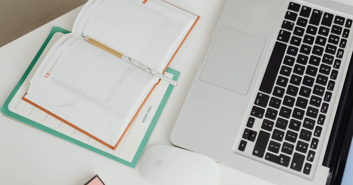 Photography Booking Software: Free and Paid Options Compared