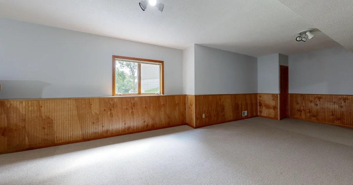 The Real Estate Photo Shot List (Room by Room)